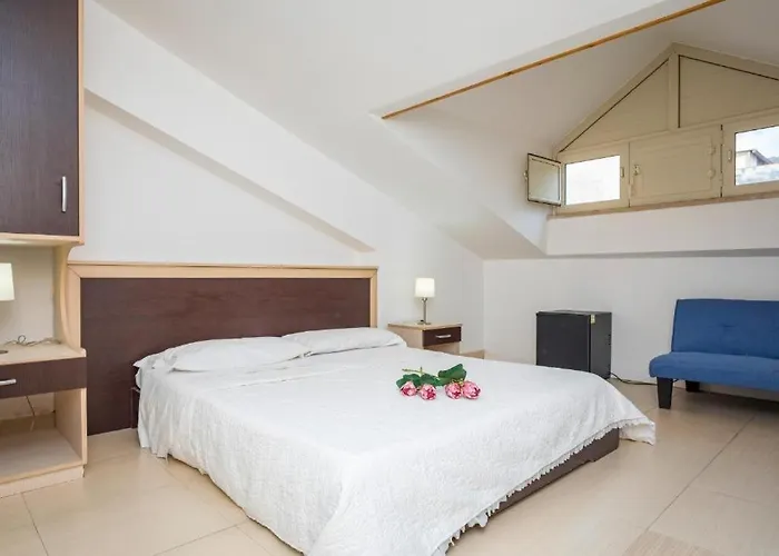 Hotel apartamentowy Sirina House