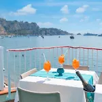 Appart hôtel Sirina House 3*