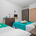Sirina House Appart hôtel
