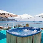 Sirina House Appart hôtel