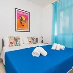 Sirina House 3*