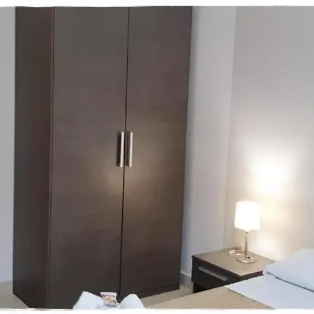 Aparthotel Sirina House