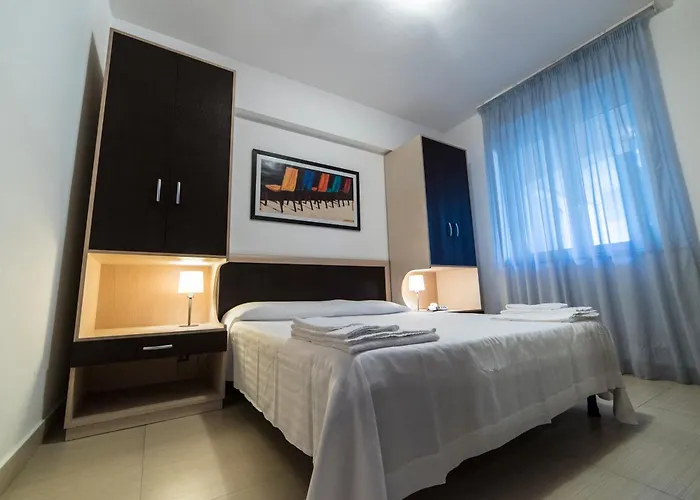 Ξενοδοχείο με διαμερίσματα Sirina House