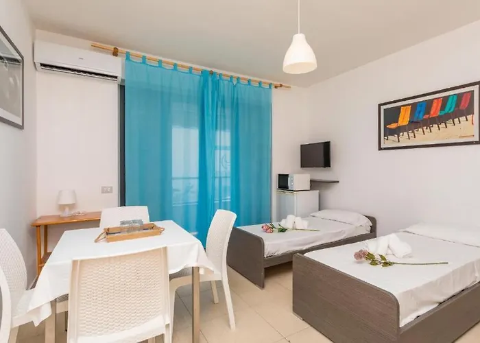 Sirina House Ξενοδοχείο με διαμερίσματα Ταορμίνα