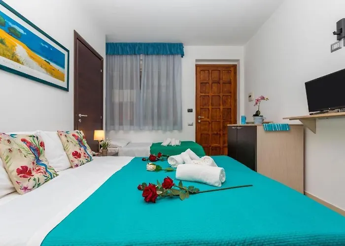 Sirina House Ξενοδοχείο με διαμερίσματα Ταορμίνα