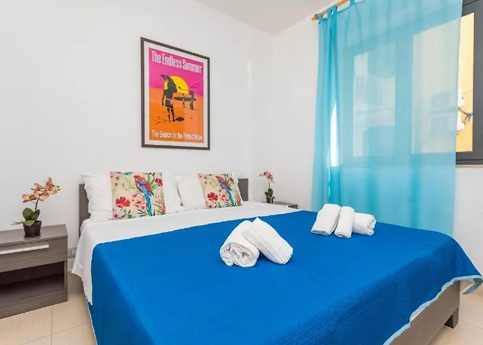Sirina House 3*
