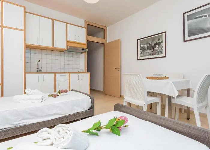 Sirina House Ξενοδοχείο με διαμερίσματα