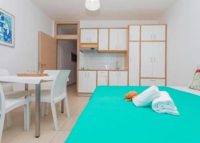 Apartmanhotel Sirina House