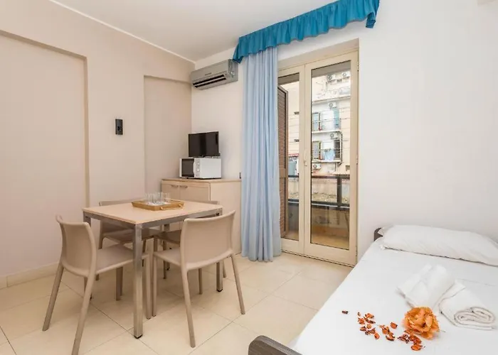 Sirina House